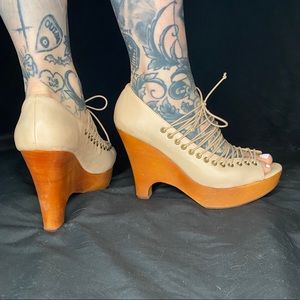 Jeffrey Campbell—Lace Up Platform Sandal